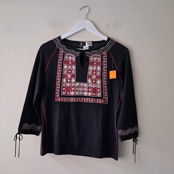 Bill Blass Womens Black Multicolored Embroidered Top w Keyhole Neckline - Size S - Picture 5 of 12
